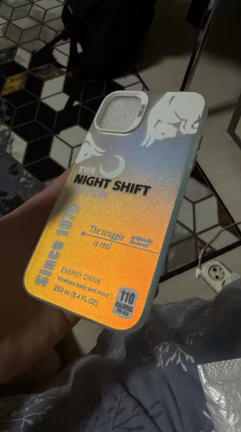 Coque Red Bull transparante